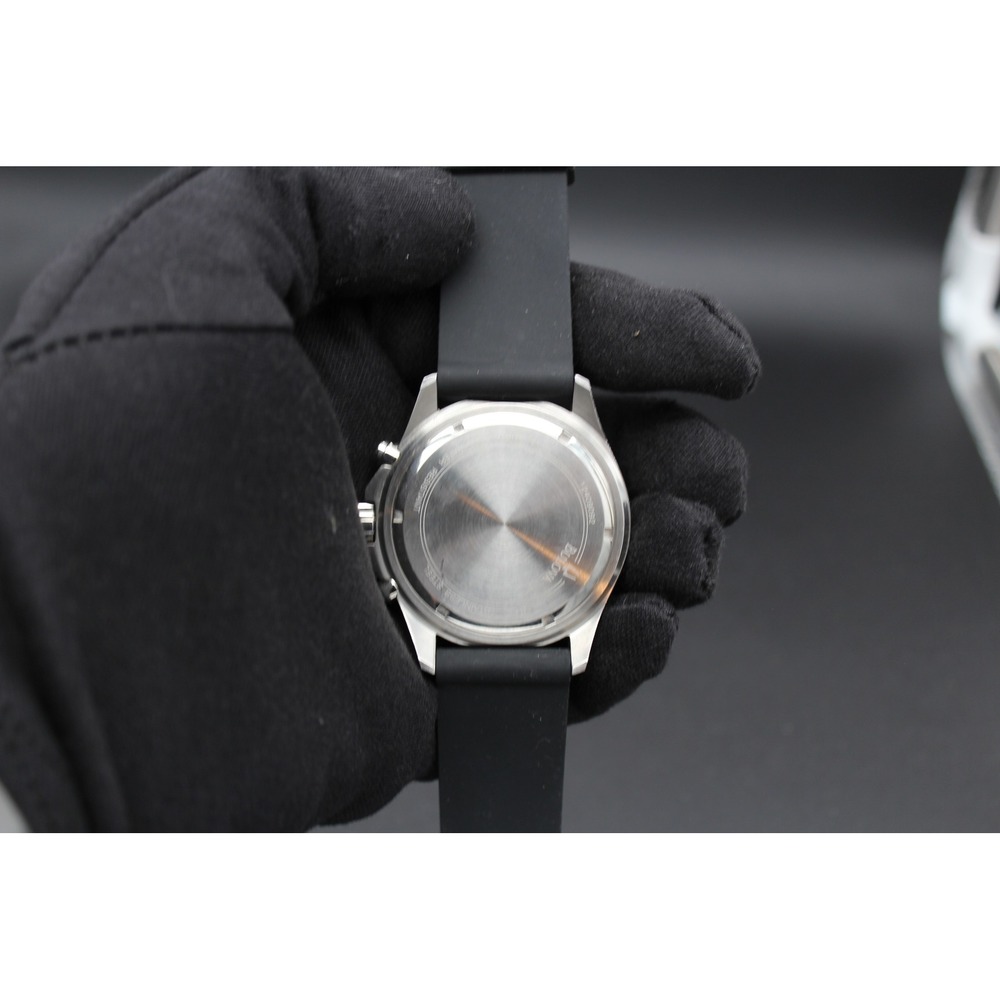 Bulova Marine Star Chronograph 48mm Men's Watch Original Strap New Crystal - Picture 2 of 3